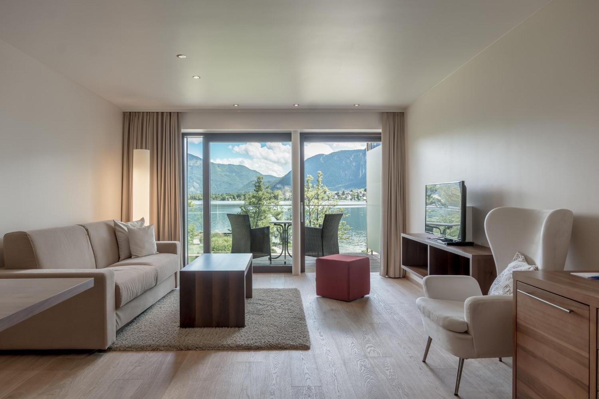 Seehotel Restaurant Lackner Мондзее Экстерьер фото