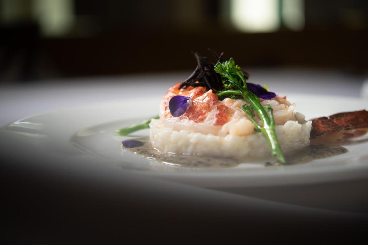 Seehotel Restaurant Lackner Мондзее Экстерьер фото